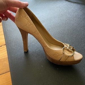 Gucci heels